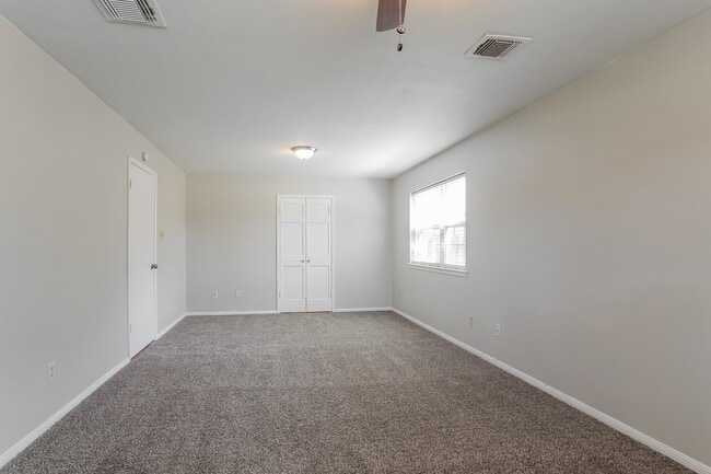 Building Photo - 18210 Widcombe Dr