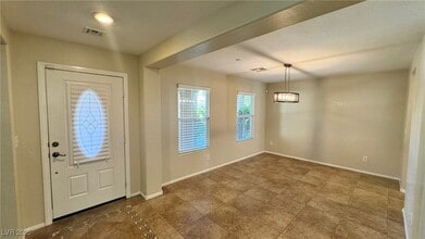 Building Photo - 3173 Color Palette Ave