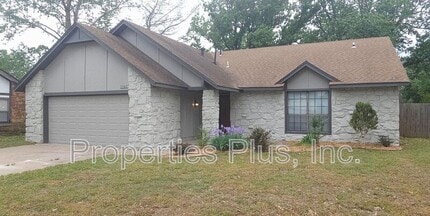 Building Photo - 11612 S 100th E Ave