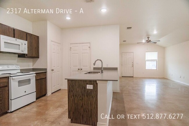 Building Photo - 2317 Alterman Dr