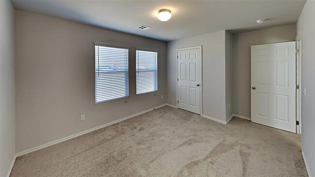 Building Photo - 1024 S Appaloosa Ln