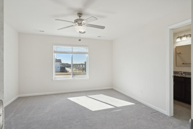 Building Photo - 1275 Exchange St