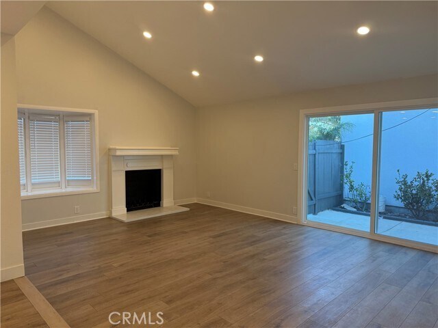 Building Photo - 3714 S Parton St