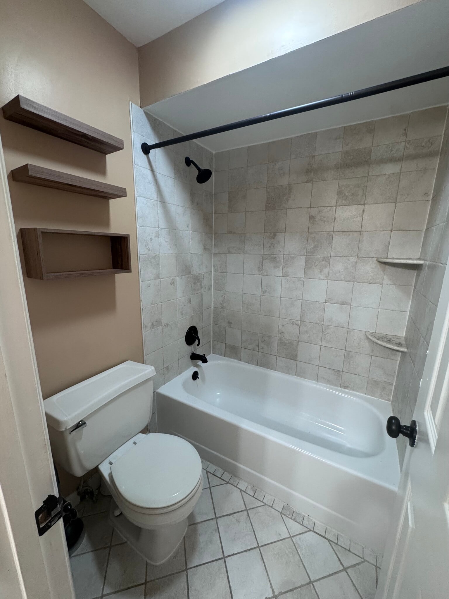 Building Photo - 1503 Eagles Ridge Rd