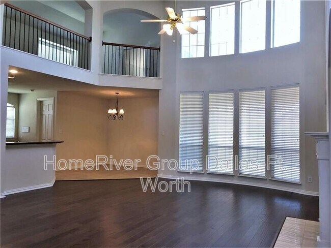 Building Photo - 5134 Navajo Dr