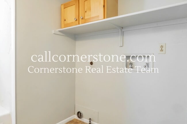 Building Photo - 3330 Calaveras Way