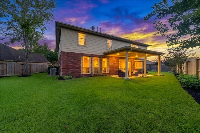 Building Photo - 3211 Hickory Grove Ln
