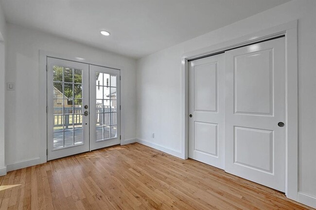 Building Photo - 203 Nelray Blvd