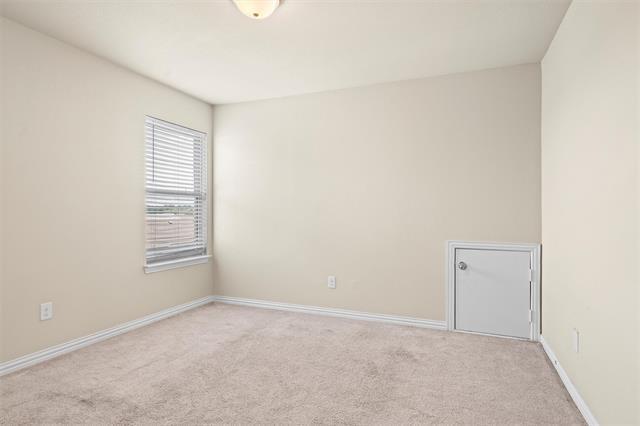 Building Photo - 1412 Glen Garden Dr