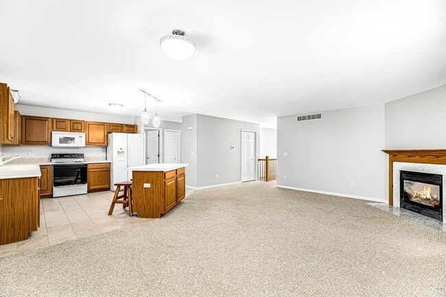 Building Photo - 7041 South Bluewater Drive - 1