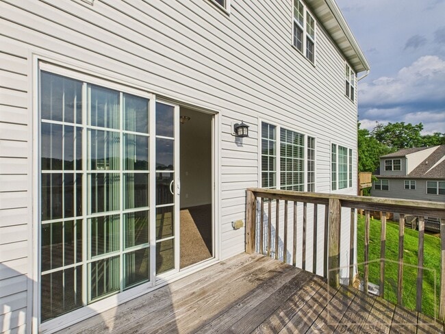Building Photo - Coming Soon - Spacious 2 Bedroom, 2.5 Bath...