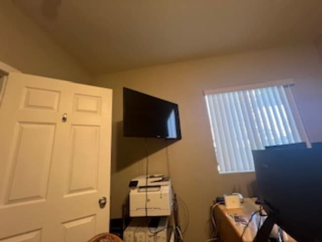Building Photo - 82998 Lancaster Way