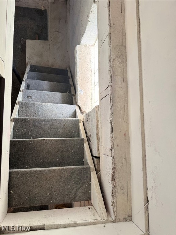 Building Photo - 3288 W 126th St