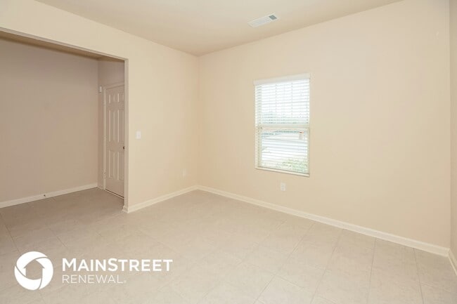 Building Photo - 75 Michelle Wy