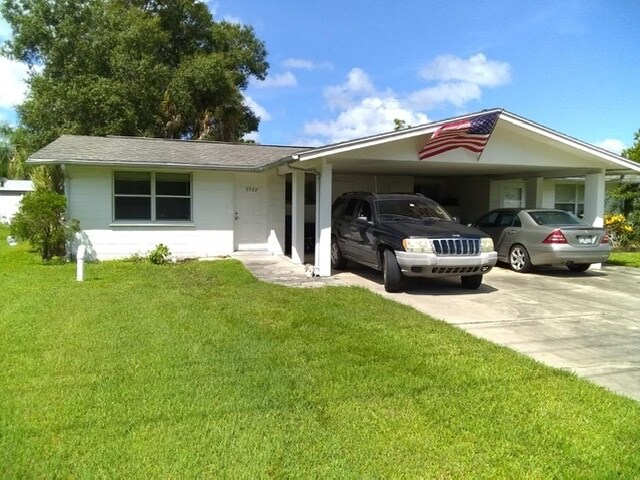 Building Photo - 5320 S Lockwood Ridge Rd