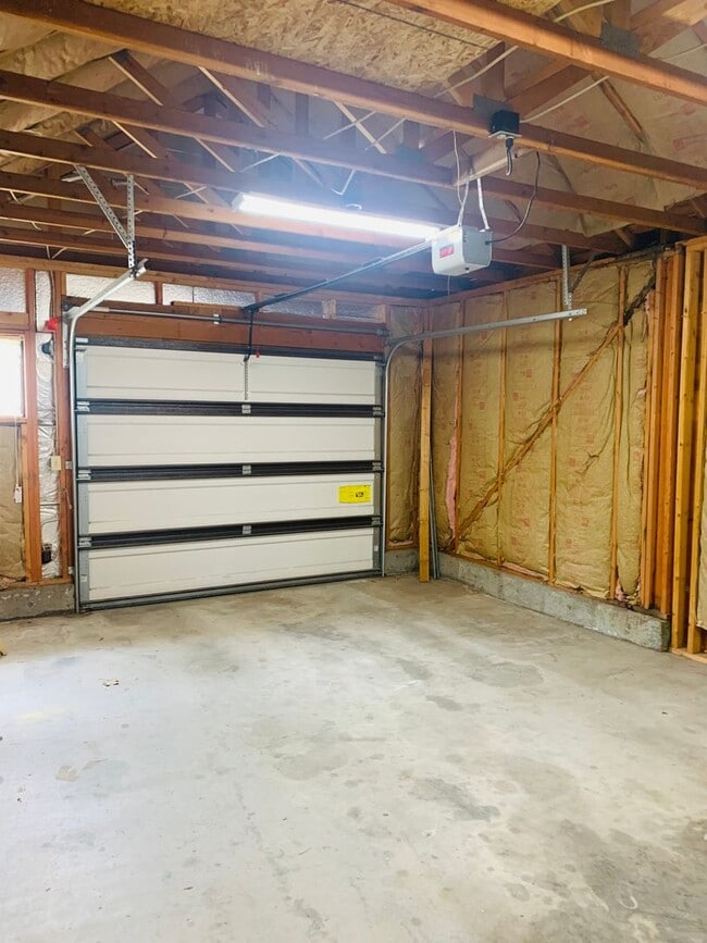 Building Photo - 2340 55th St