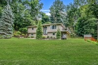 Building Photo - 25 Blanchard Dr