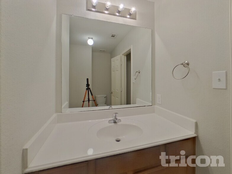 Building Photo - 111 Drover Ridge Rd