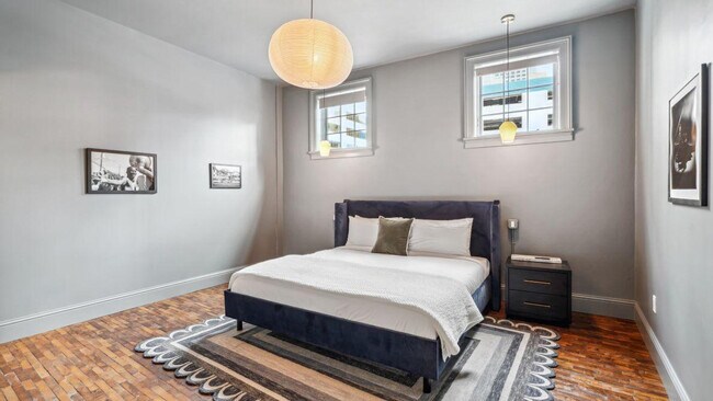 Building Photo - 310 N Rampart St