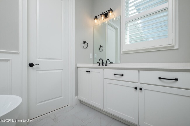 Building Photo - 6024 Passionflower Dr