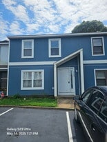 Building Photo - 2109 Point Hollow Ct