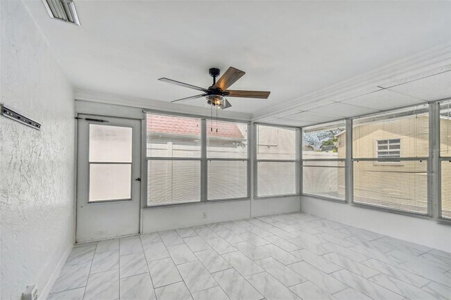 Building Photo - 12237 Eldon Dr