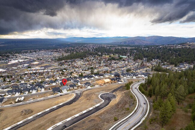 Building Photo - Luxury Four Bedroom with Breathtaking Views