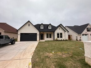 Building Photo - 4/3 Home - Mt. Pleasant Country Club