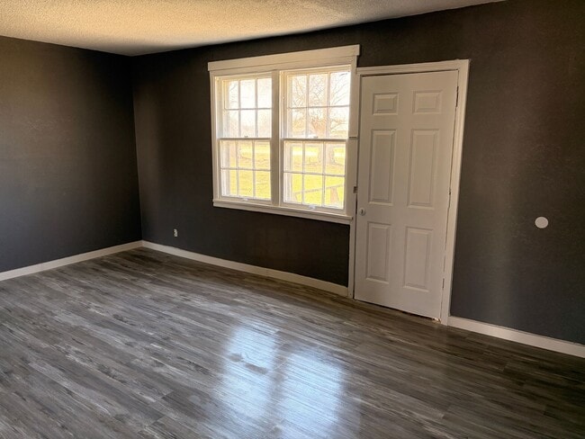 Building Photo - 46 Blackhawk Rd