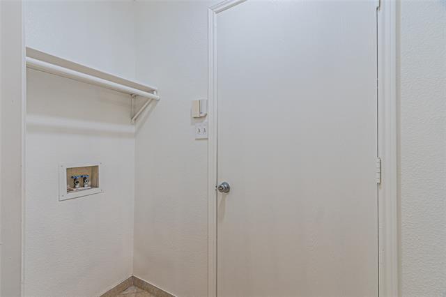 Building Photo - 8028 Cannonwood Dr