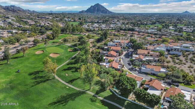 Building Photo - 6198 N 28th Pl