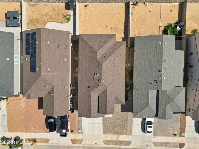 Building Photo - 14929 Tierra Fortaleza Ave