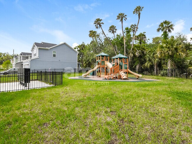 Building Photo - 4823 Rio Grande Cv