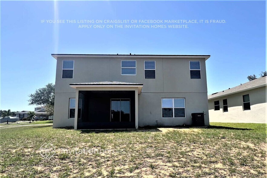Building Photo - 13743 Laranja St