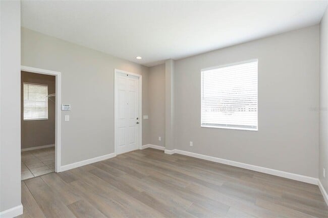 Building Photo - 17843 Cunningham Ct