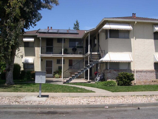 Primary Photo - Must see to appreciate 1 Bedroom 1 Bath up...