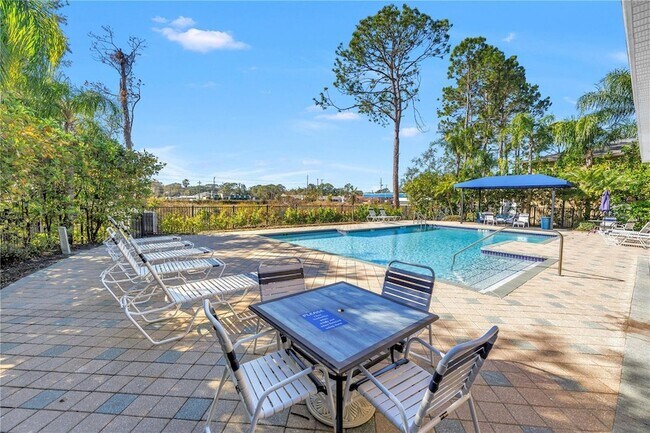 Building Photo - 8517 Edgewater Pl Blvd