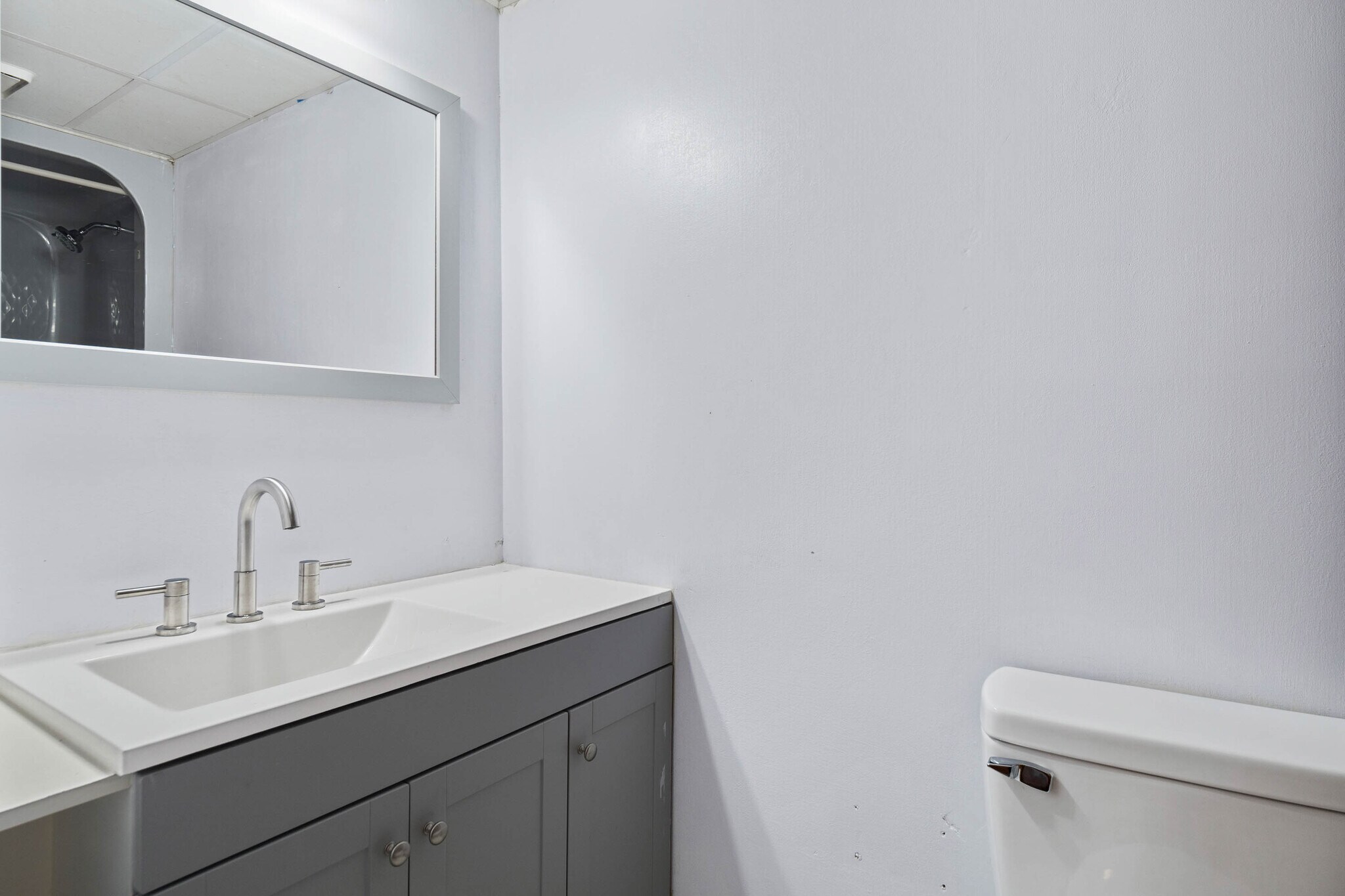 Building Photo - 1673 Spring Garden Ct