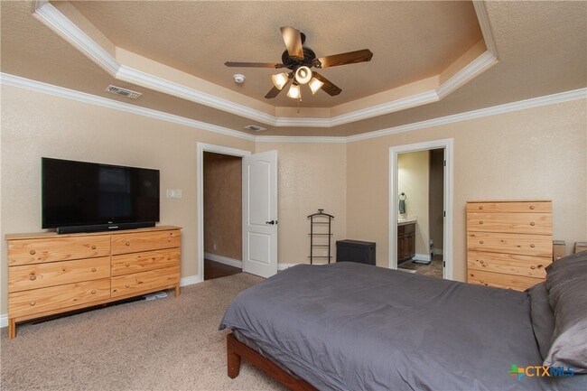 Building Photo - 2513 Jackson Dr