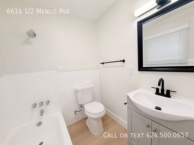 Building Photo - 6614 1/2 Menlo Ave-