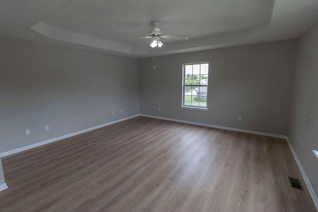 Building Photo - 5981 E Limoges Dr