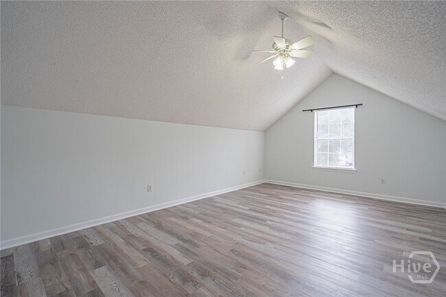 Building Photo - 114 Laurens Ln