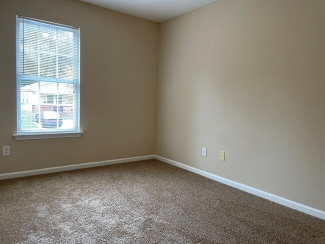 Building Photo - 510 Wabash Ave