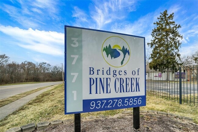 Building Photo - 3771 Cornell Dr