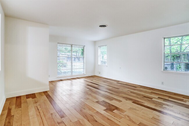 Building Photo - 3611 Galway Ln