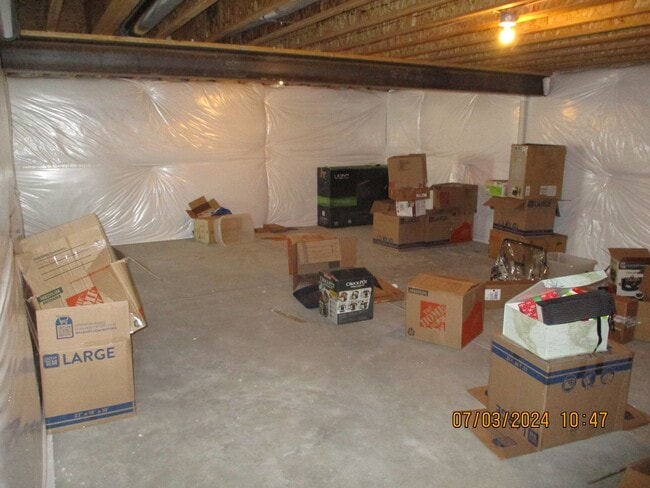 Building Photo - Beautiful 3 Bedroom, 2 Bath Ranch in Berth...
