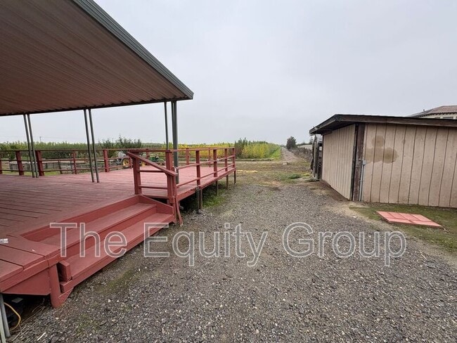 Building Photo - 26521 Rd 100