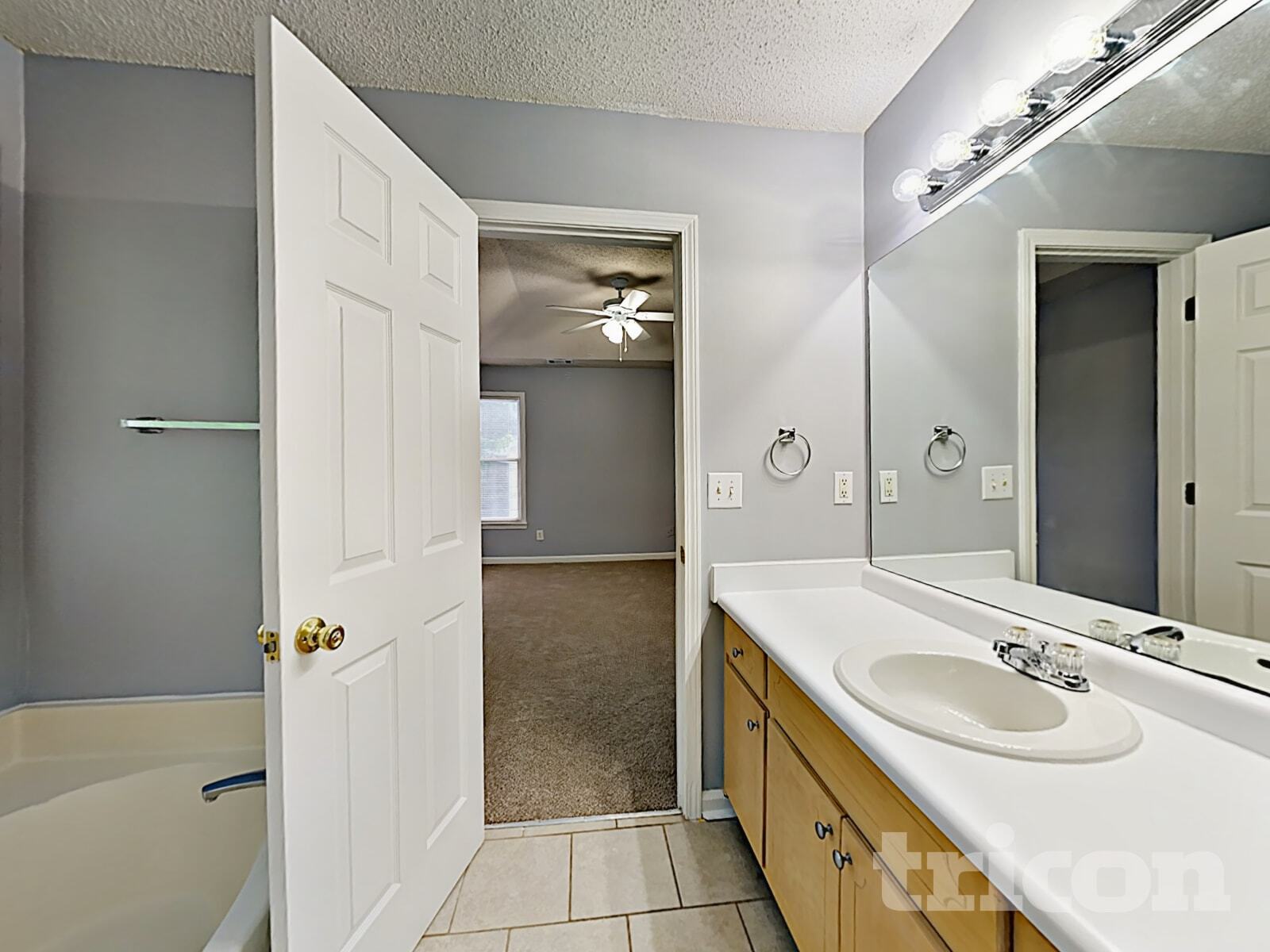 Building Photo - 3560 TraddSprings Way