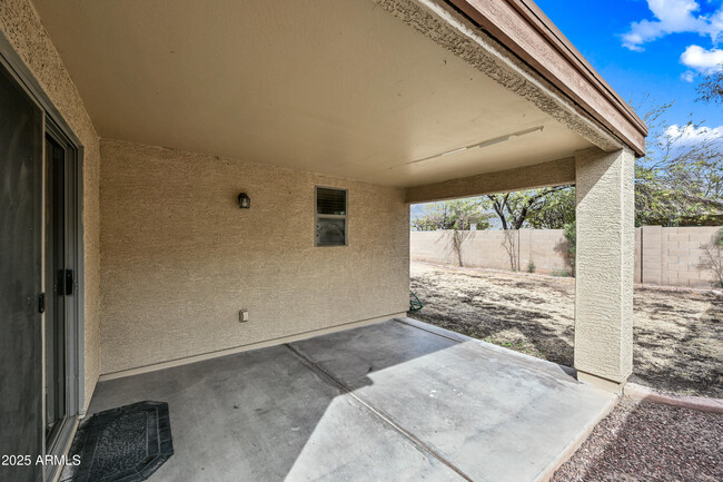 Building Photo - 10218 W Veliana Way