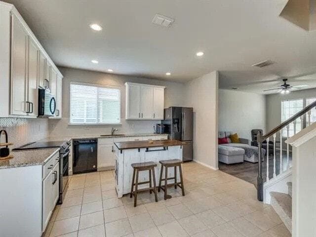 Building Photo - 6009 Myers Ct